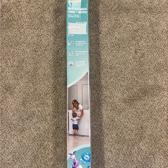 Retractable Gate - White - Picture 2 of 2